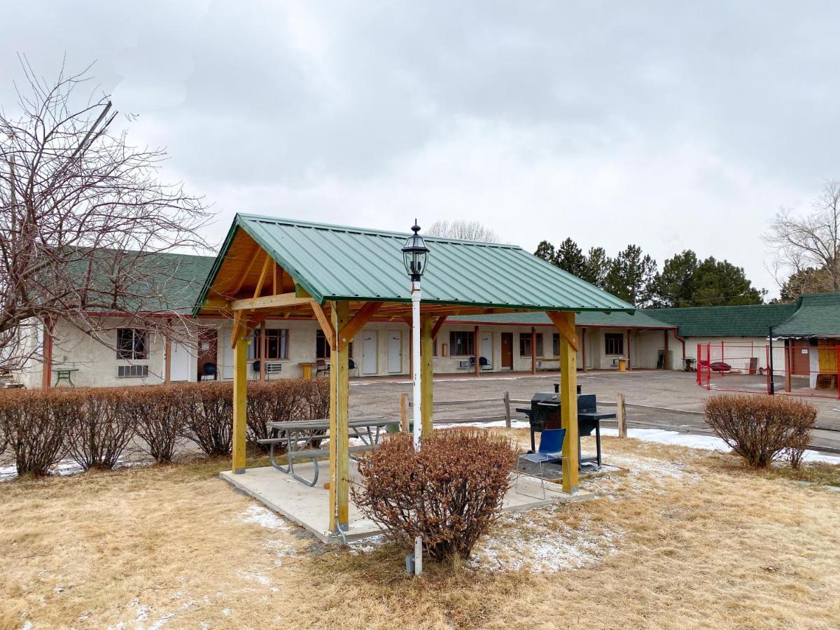 Guest Ranch Motel Cheyenne Exterior photo